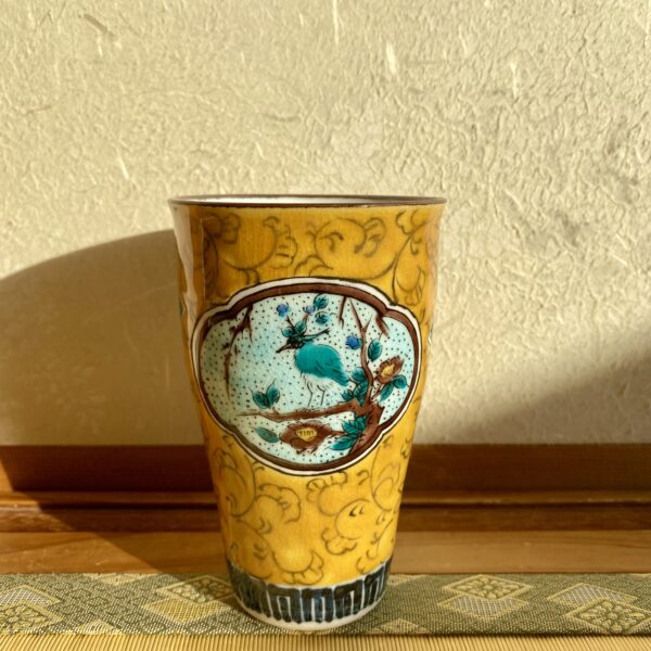 Handcrafted Kutani Cup — Aode Kokutani — Bunkichi Kiln (Yellow Ver.)